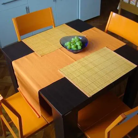 ホテル Ivo スプリト