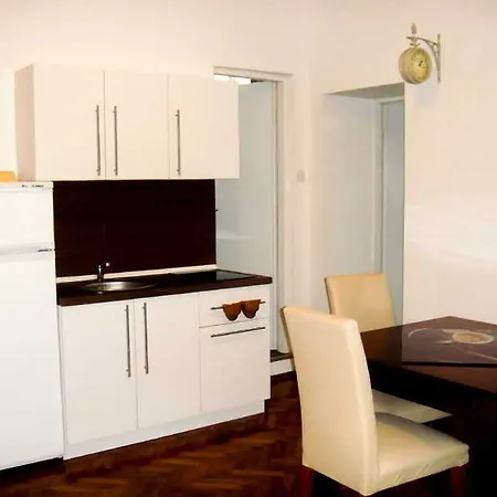 Otel Ivo